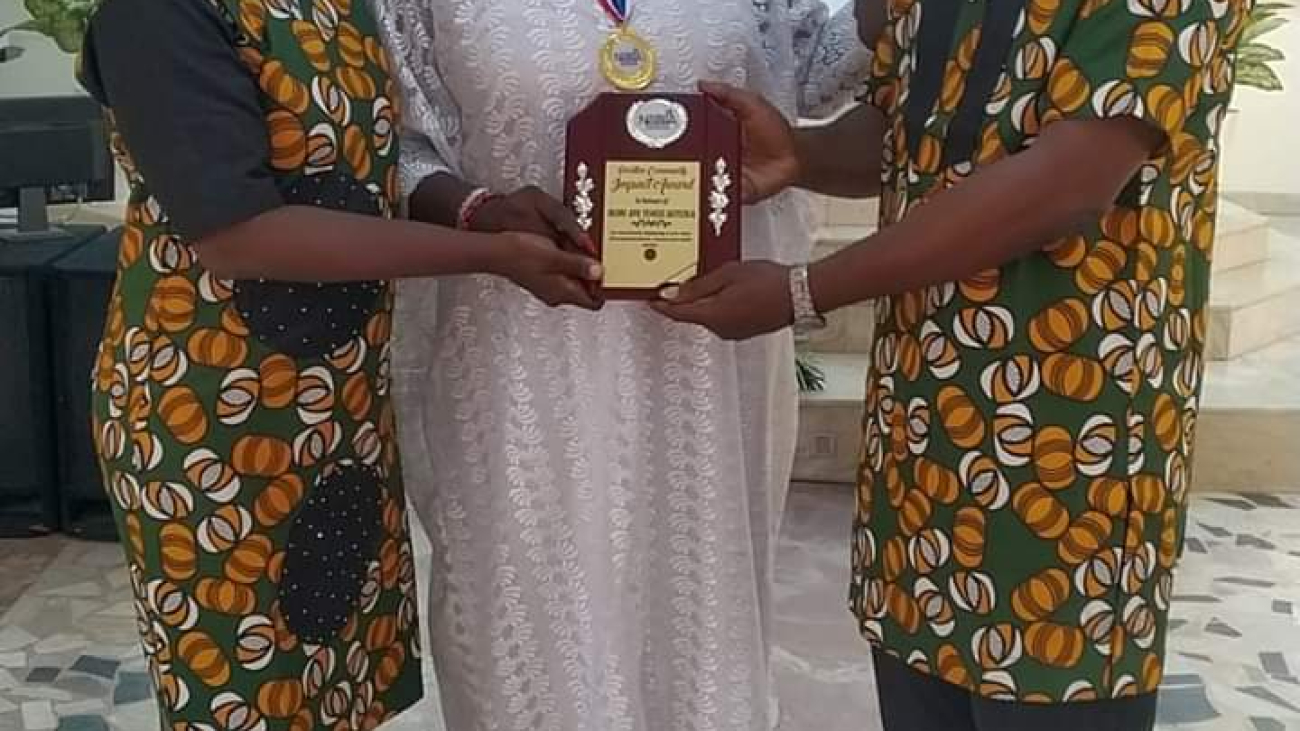 olorin-jaiyeola-awarded-815